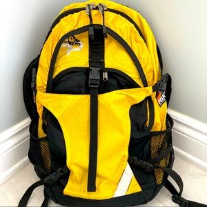 Backpack for Bikers with Rainproof Cover
